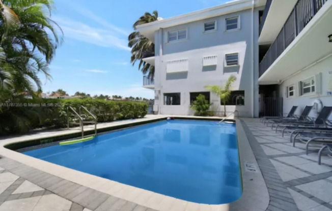 2600 S OCEAN DR