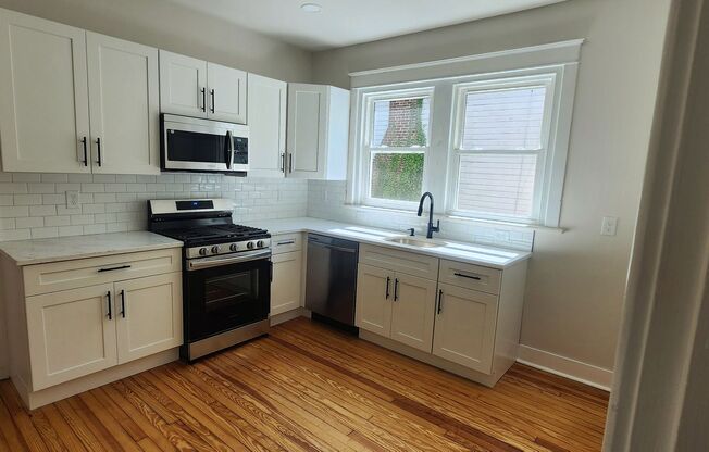 12 N. York Rd