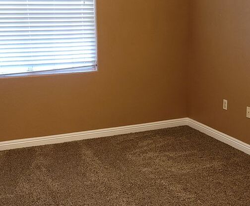 2 beds, 2 baths, $1,250