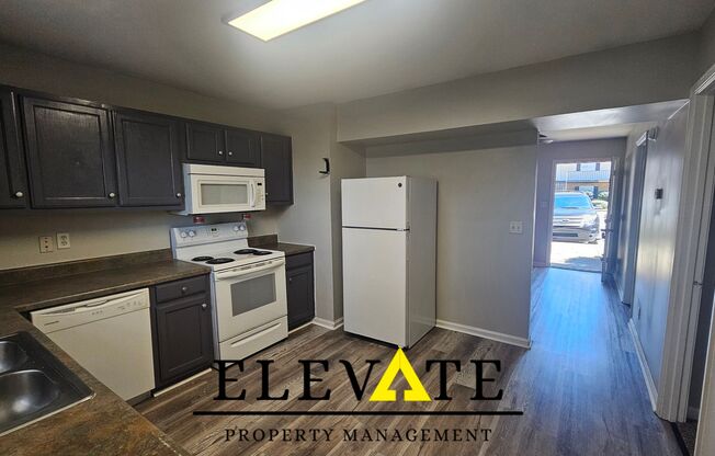 Strawberry Commons-Schedule a showing today!