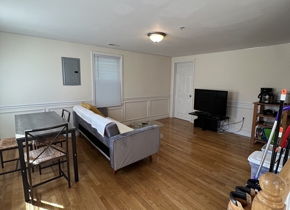 89 Spring St, Cambridge MA 1