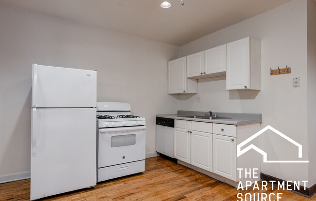 5038 N Wolcott Ave 1