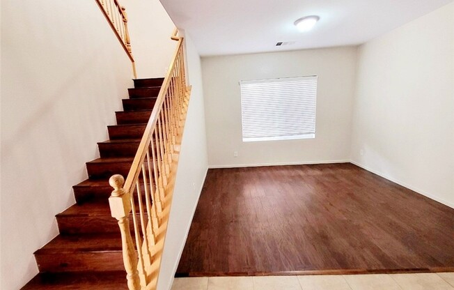 11240 WOODLAND VIOLET AVE