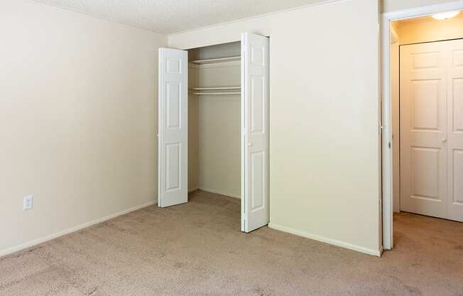 Welcome to Brookdale Apartments