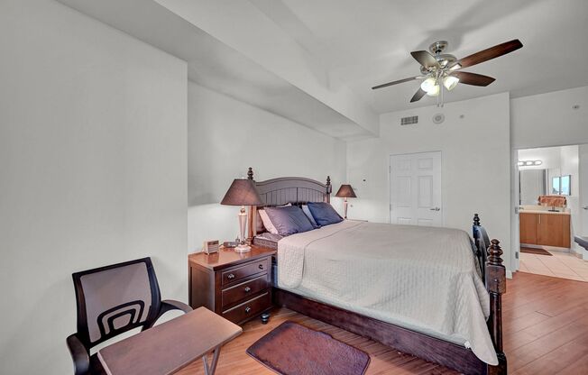 1 bed, 1 bath, $1,925, Unit # 811