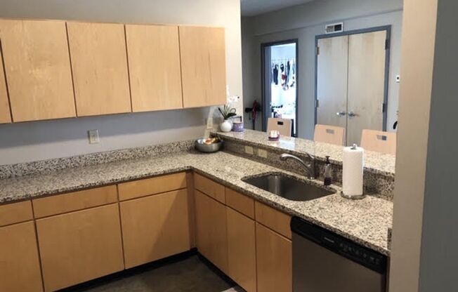 1 bed, 1 bath, $1,369