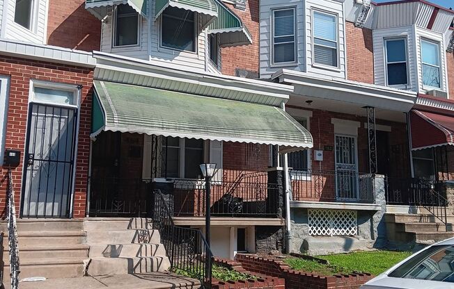 464 E Cosgrove St