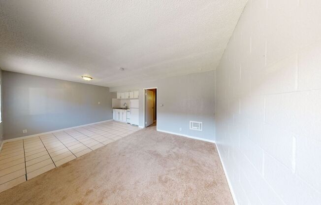 1 bed, 1 bath, 418 sqft, $1,650, Unit 14