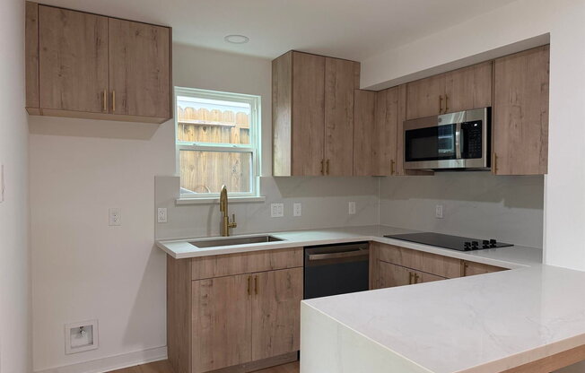 2 beds, 1 bath, 500 sqft, $1,245, Unit 1