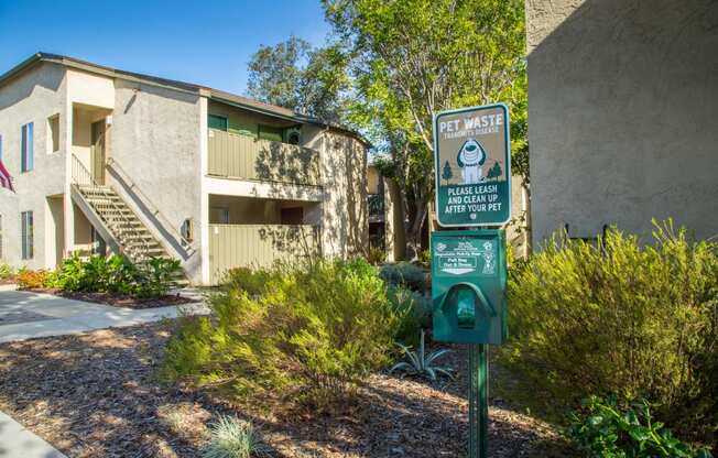 Whispering Oaks Exterior