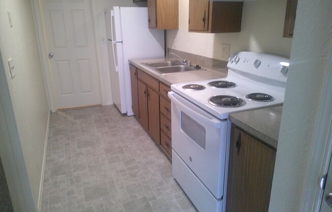 1 bed, 1 bath, 500 sqft, $1,025, Unit 31