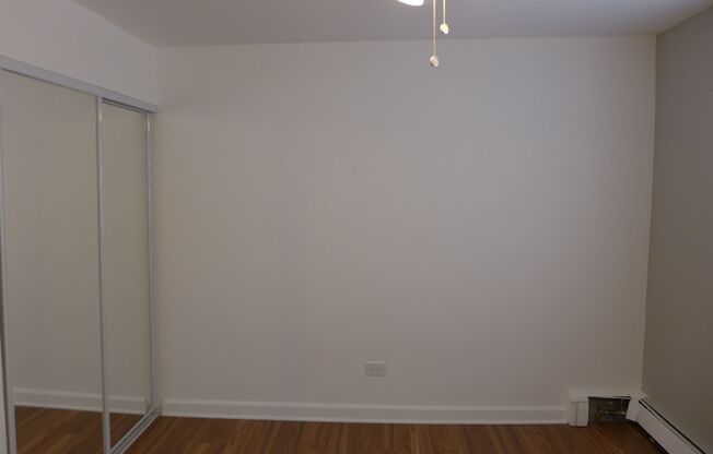 1 bed, 1 bath, 650 sqft, $1,650, Unit 2B