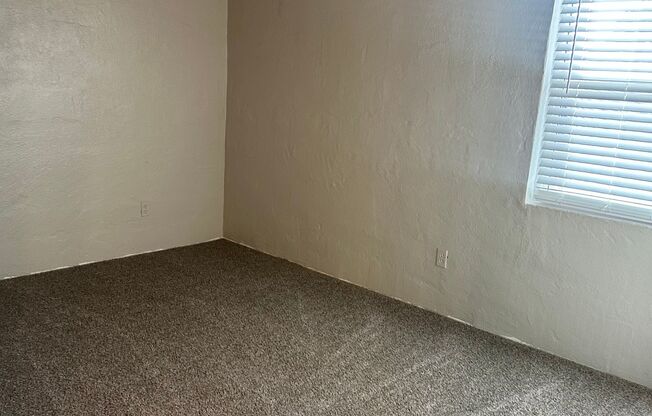 1 bed, 1 bath, 575 sqft, $1,199, Unit 55