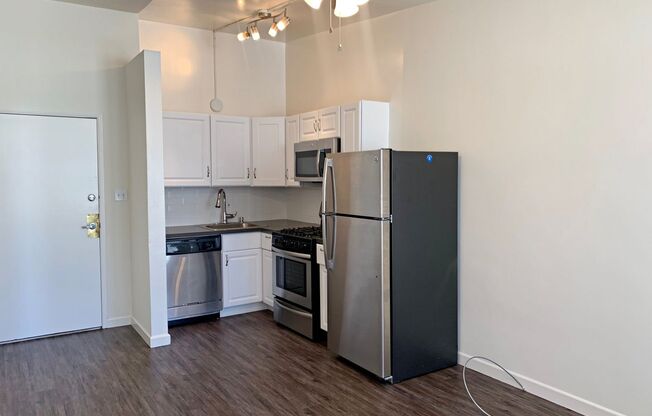 1 bed, 1 bath, 500 sqft, $1,995, Unit 308