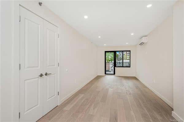 1 bed, 1 bath, 943 sqft, $2,933, Unit 5B