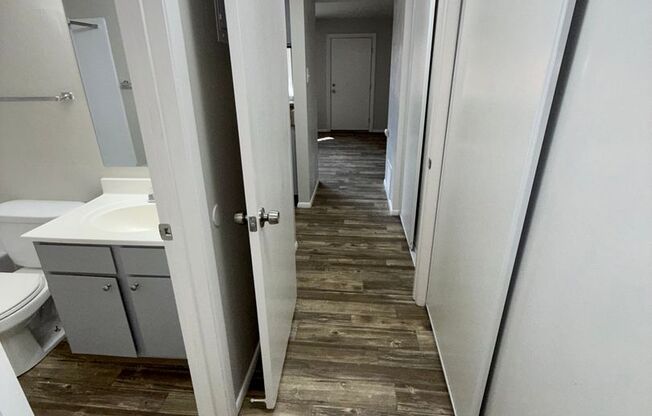 1 bed, 1 bath, 575 sqft, $944, Unit 141