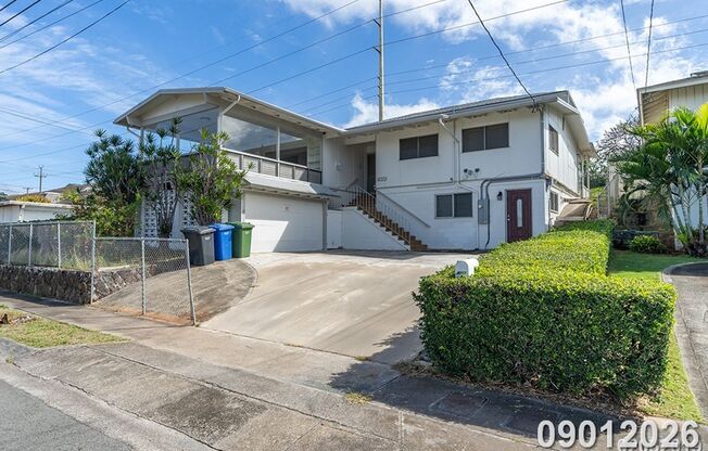 4211 Halupa Street Beautiful 2bd 1ba - In Foster Village