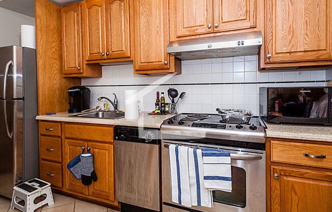 44 Garden St #4 Boston MA 02114