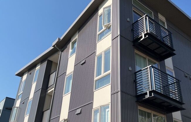 1 bed, 1 bath, 346 sqft, $1,795, Unit 405