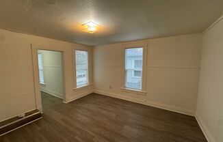 1 bed, 1 bath, 600 sqft, $875, Unit Unit 2