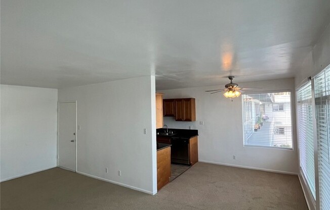 1 bed, 1 bath, 694 sqft, $3,900, Unit 15