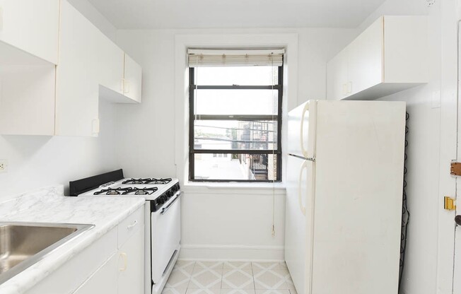 2336 Spaulding