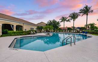 Shimmering Swimming pool | Cypress Legends