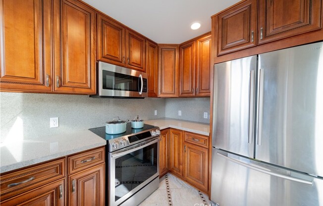 1 bed, 2 baths, 954 sqft, $3,695, Unit 1405