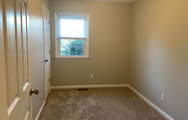 3 beds, 1 bath, $1,390