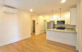 1 bed, 1 bath, $3,450, Unit 8