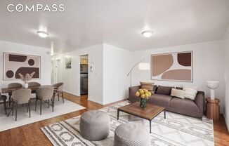 229 E 24 ST