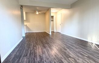 2 beds, 1 bath, 861 sqft, $1,750, Unit 25