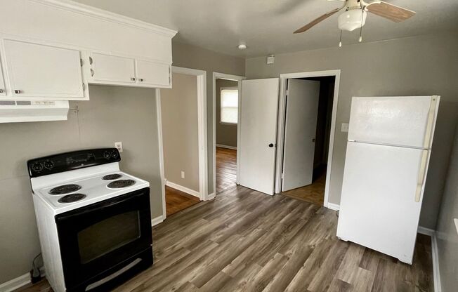 3 beds, 1 bath, $1,500