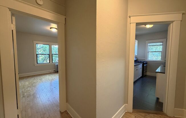1 bed, 1 bath, 487 sqft, $1,325, Unit 307