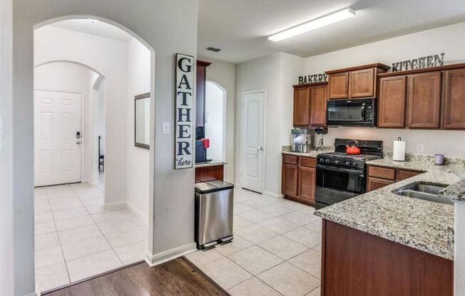 3 beds, 2 baths, $1,895, Unit Cypress Drive,