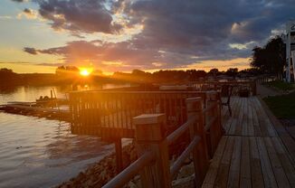 River's Edge Apartments