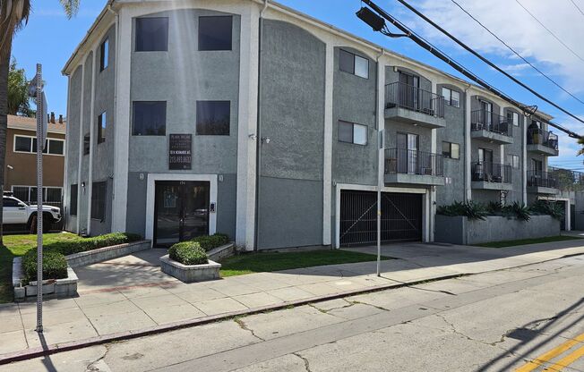 Playa Palms Apartments LLC