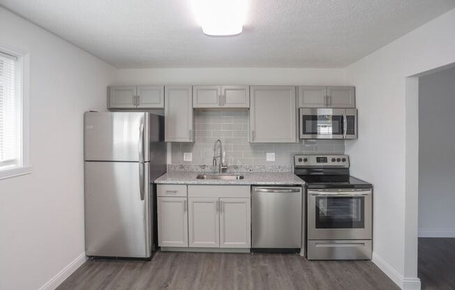 2 beds, 1 bath, 950 sqft, $1,595, Unit 3024-4