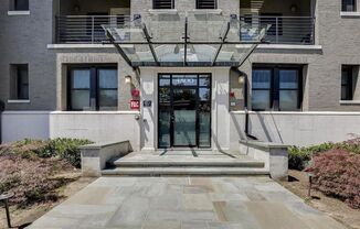 Beautiful 2 Bed/2 Bath Condo Rental - Convenient Georgia Avenue Location