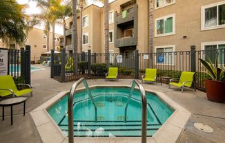 2 beds, 2 baths, 965 sqft, $2,895, Unit 130