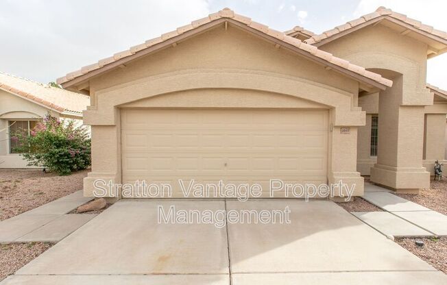 1035 W OLIVE AVE