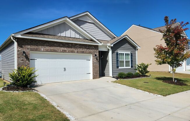 Simpsonville - Howards Park - One Level 4BR/2.5 BA Home Conveniently Located Heritage Park!