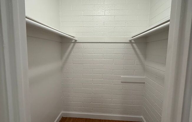 1 bed, 1 bath, 627 sqft, $750, Unit 211