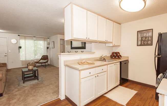 Clackamas Trails model kitchen bar view