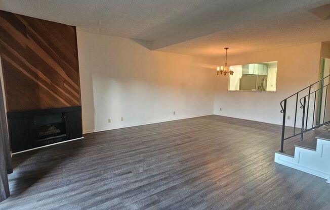 Spacious 3 bedroom in heart of Saratoaga, CA