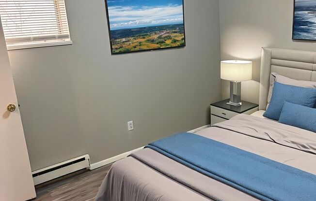 1 bed, 1 bath, $795, Unit 15