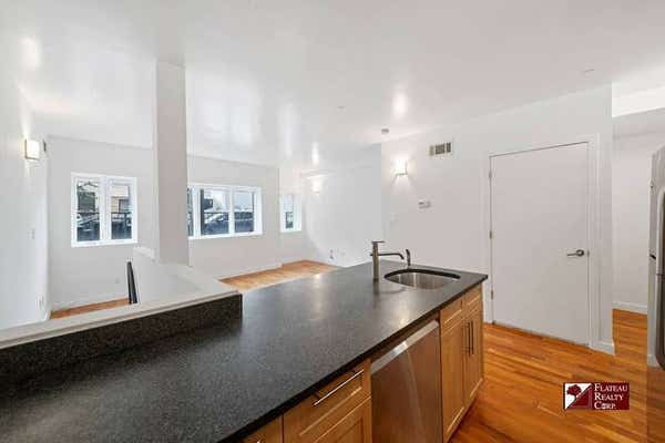 800 DEKALB AVE