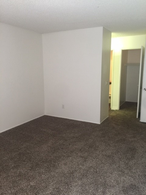 1 bed, 1 bath, 714 sqft, $2,195, Unit 016