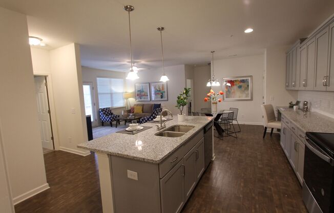 3 beds, 2 baths, $1,695, Unit Unit 204