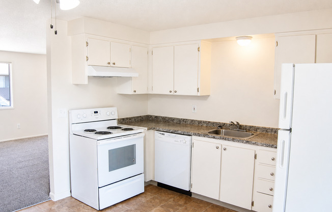 Large Two Bedroom Duplex Homes with a Private Back Yard